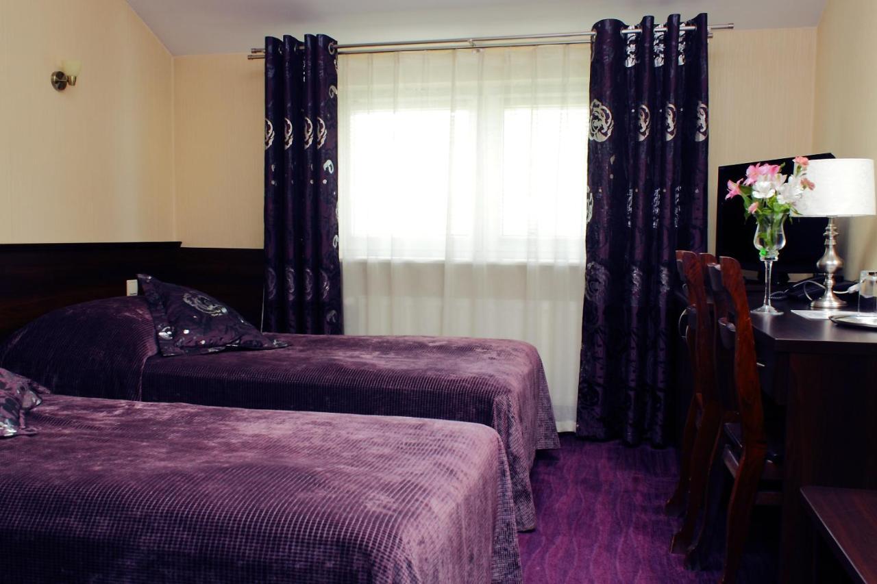 Hotel Alexandra Pobiedziska Chambre photo